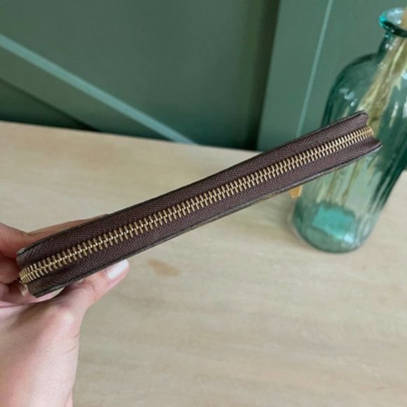 Louis Vuitton Zippy Orgnaizer Wallet Monogram SP5102 - Picture 5 of 14